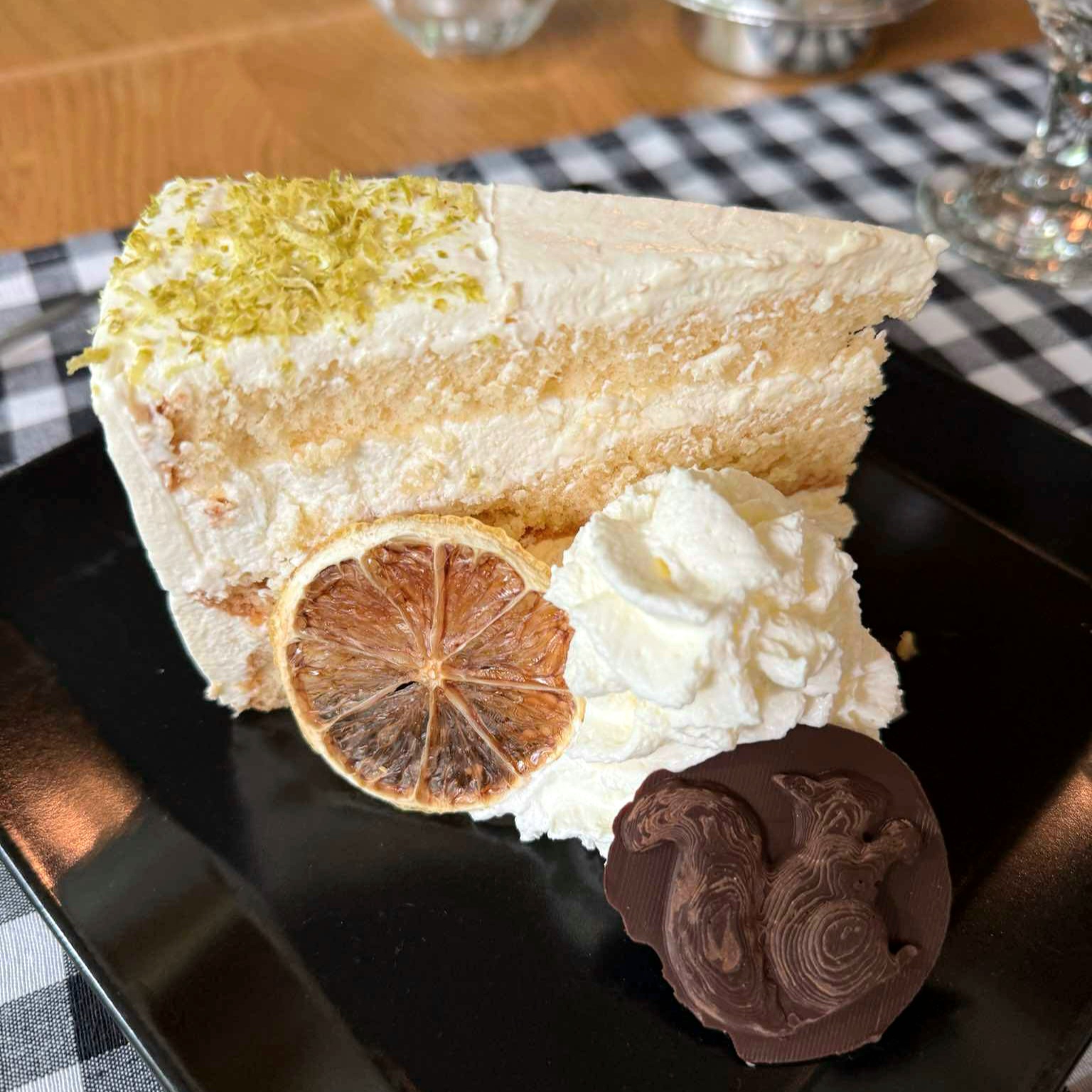 Lime-os, vaníliás mascarpone torta